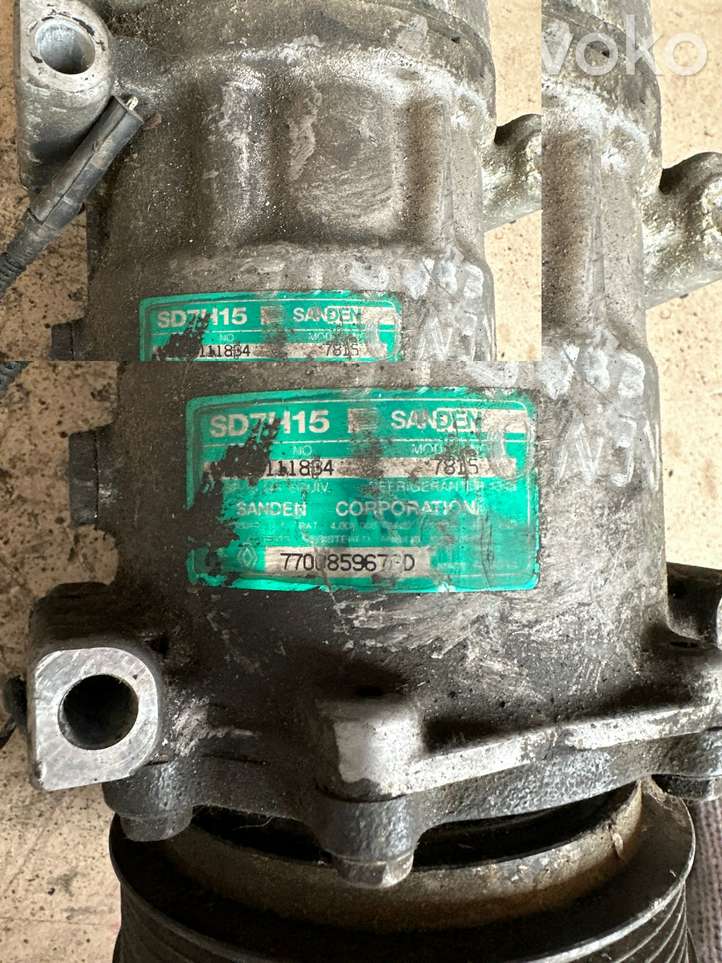 Renault Espace (1996 - 2002)  7700859678D Компрессор (насос) кондиционера воздуха