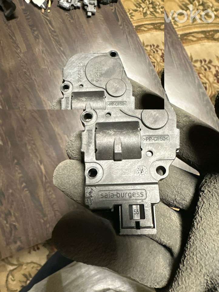 Audi A4 (2007 - 2011)  410475520 Двигатель задвижки потока воздуха