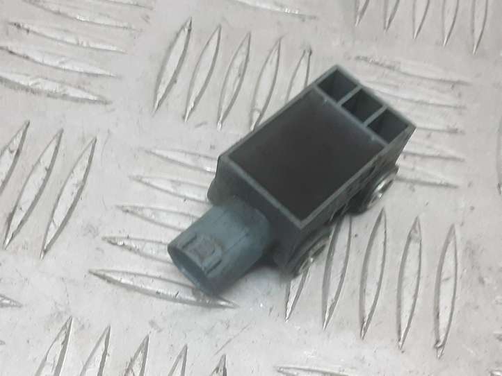 BMW 7 F01 F02 F03 F04 (2008 - 2016)  9159315 Датчик удара надувных подушек