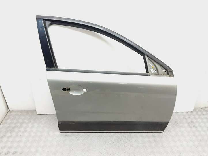 Volvo XC70 (2007 - 2013)  8W0819805A Дверь