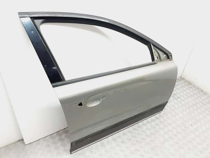 Volvo XC70 (2007 - 2013)  8W0819805A Дверь
