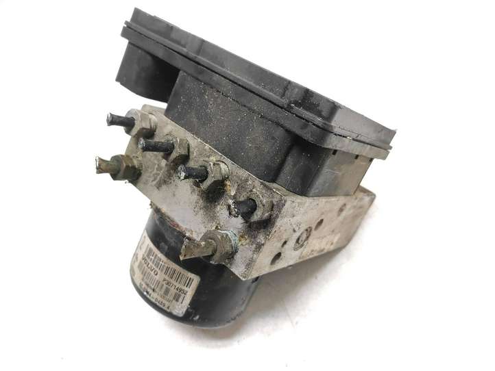Volvo XC70 (2004 - 2007)  30714956 Блок ABS