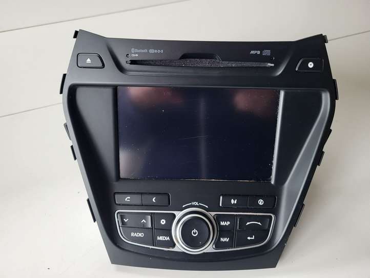 Hyundai Santa Fe (2012 - 2015)   Радио/ проигрыватель CD/DVD / навигация