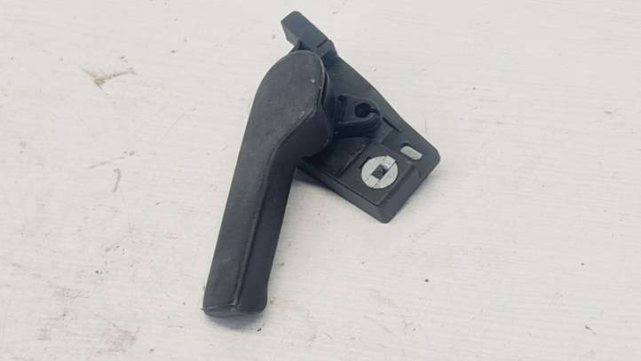 Volkswagen Bora (1998 - 2005)  1J1823533C Ручка капота