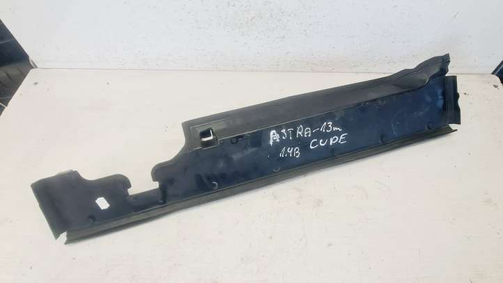 Opel Astra (2009 - 2012)  13310901 Устройство (устройства) для отвода воздуха