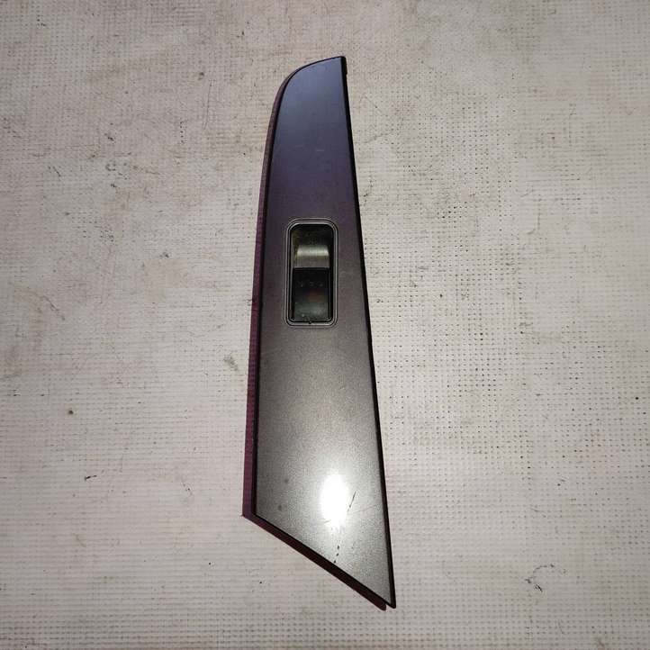 Mazda 3 (2006 - 2009)  BS3H5281J Кнопка стеклоподъемников