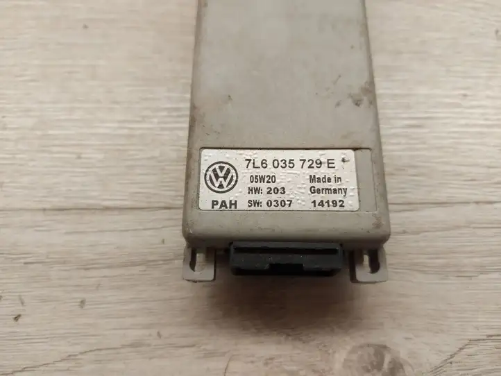Volkswagen Touareg I (2002 - 2010) 7L6035729E Блок GSM — фото 8