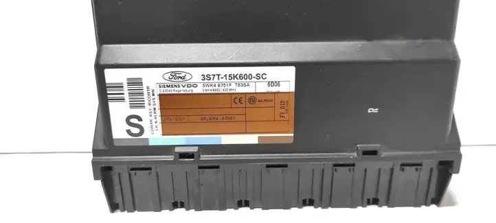 Ford Mondeo Mk III (2000 - 2007) 3S7T15K600SC Модуль комфорта — фото 3