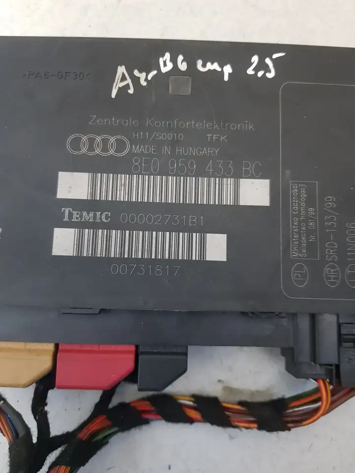 Audi A4 S4 B6 8E 8H (2000 - 2006) 8E0959433BC Модуль комфорта — фото 2