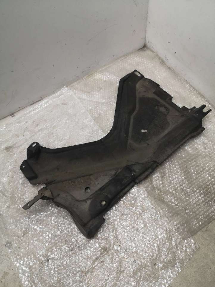 4G0825216 Audi A6 C7 Vidurinė dugno apsauga