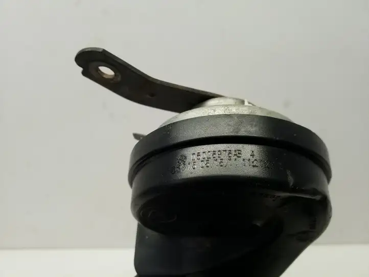 Chrysler Town and Country (2010 - 2016)  05026988AB Звуковой сигнал