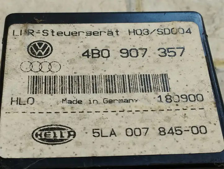 Audi A6 S6 C5 4B (1997 - 2001) 4B0907357 Блок управления светом — фото 2