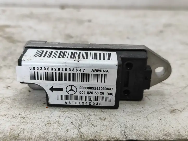 Mercedes-Benz E W210 (1995 - 2002) 0018205626 Датчик удара SRS — фото 1