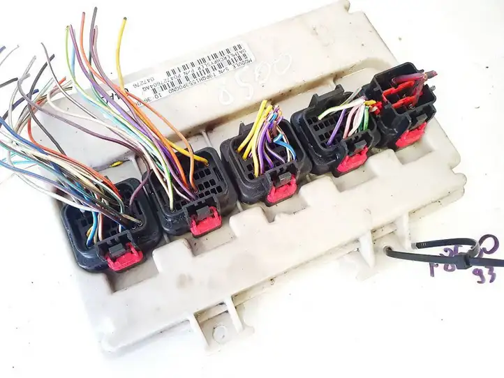 Chrysler Pacifica (2003 - 2008)  p04727604ag Mодуль kомфортa