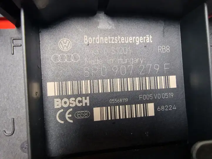 Audi A3/S3 8P (2004 - 2008) 8P0907279F Модуль комфорта — фото 4