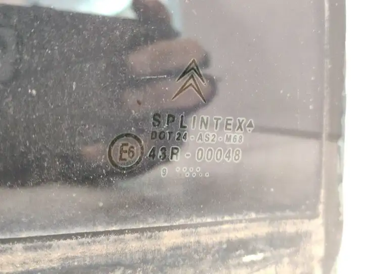 Citroen Xsara (1997 - 2006) 43R00048 Стекло задней двери — фото 6