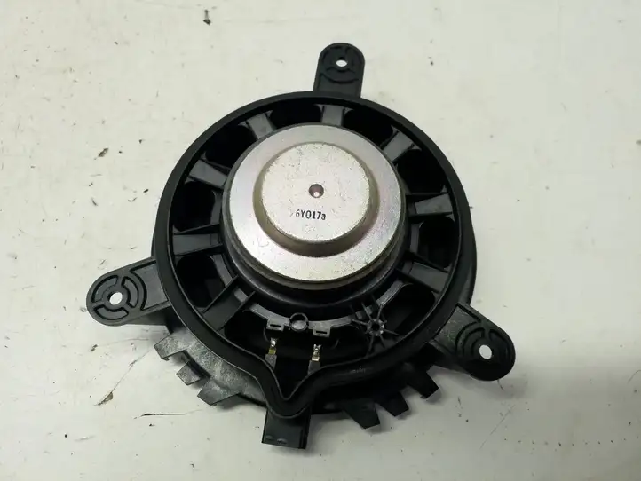 Volvo XC60 (2013 - 2017)  30657445 Громкоговоритель (громкоговорители) в задних дверях