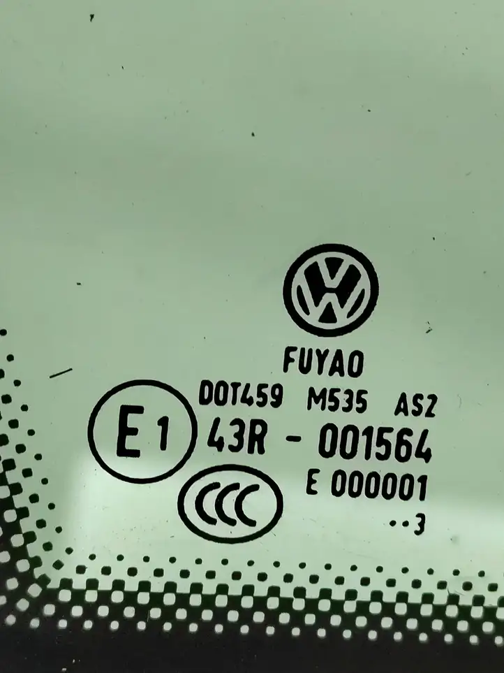 Volkswagen Golf VII (2013 - 2019) 43R001564 Треугольное стекло кузова — фото 4