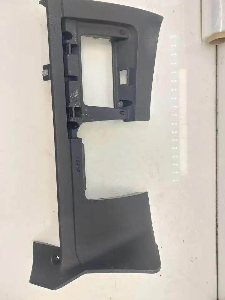 Volkswagen Golf VII (2013 - 2019)  5G1858303 Другая деталь салона