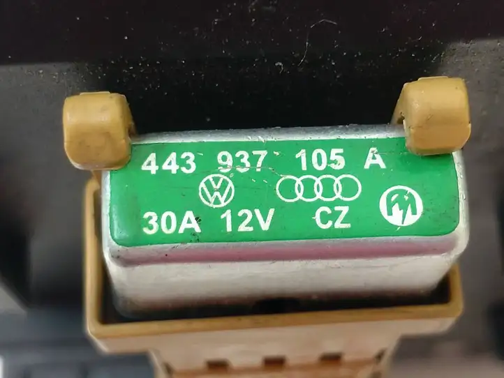 Audi A4 S4 B7 8E 8H (2004 - 2009) 8E0907279N Модуль комфорта — фото 6