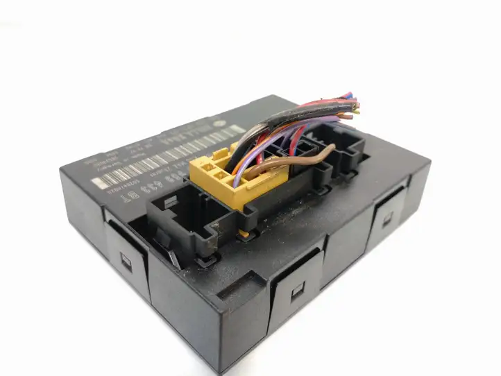 Volkswagen Golf V (2003 - 2009)  1K0959433BT Mодуль kомфортa