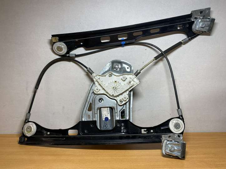 Mercedes-Benz C W203 (2000 - 2007)  A2037203046 Передний комплект электрического механизма для подъема окна
