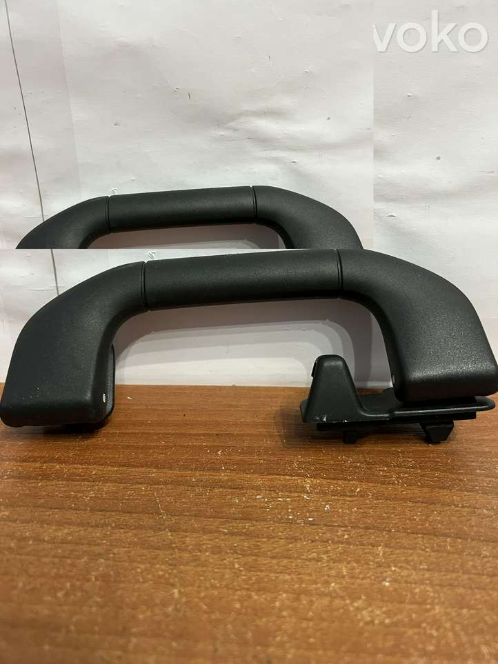 Mercedes-Benz C W204 (2007 - 2014)  A2048100151 Комплект ручек