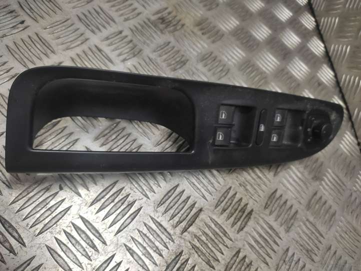 Volkswagen PASSAT B6 (2005 - 2010)  3C1867171B Кнопка стеклоподъемников