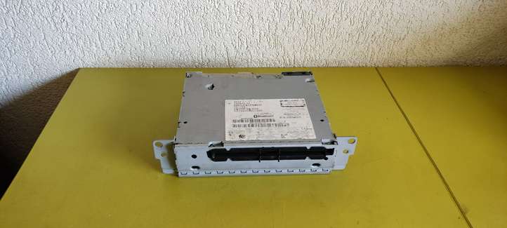 BMW 3 F30 F35 F31 (2012 - 2018)  9310461 Радио/ проигрыватель CD/DVD / навигация