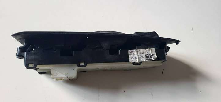 Toyota Avensis T250 (2003 - 2006)  8482005120 Кнопка стеклоподъемников