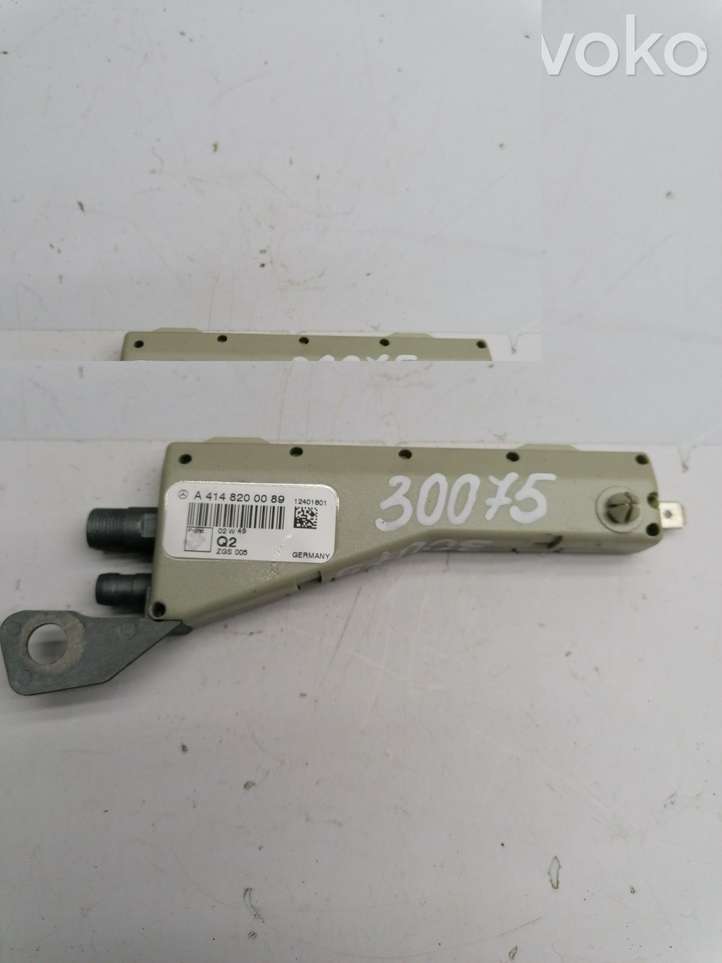 Mercedes-Benz Vaneo W414 (2001 - 2005)  A4148200089 Усилитель антенны