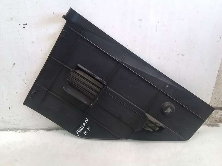 Ford Fusion (2006 - 2012)  2S61A060A83A Боковая отделка пространства для ног