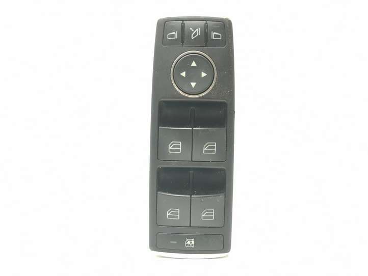 Mercedes-Benz B-class W246 (2011 - 2014)  A1669054400 Кнопка стеклоподъемников