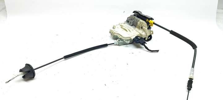 Audi A5 (2007 - 2011)  8K0839015C Замок задней двери