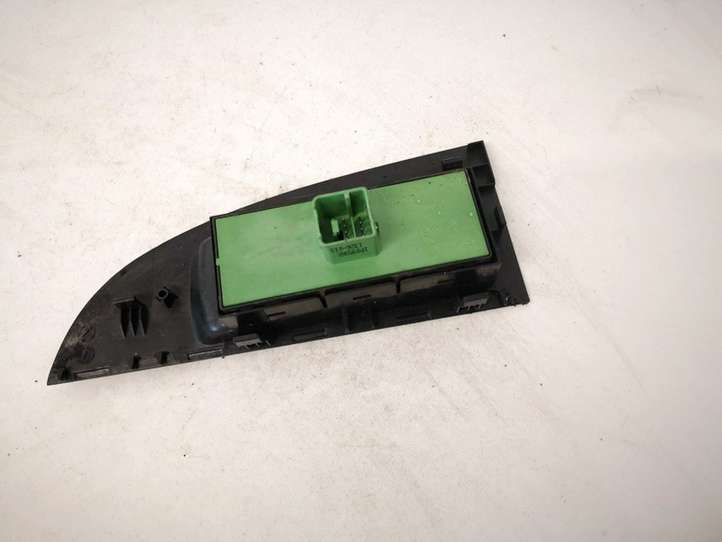 Seat Leon (1P) (2005 - 2012)  1p0959857 Кнопка стеклоподъемников