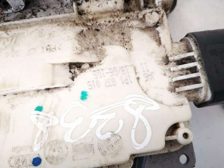 Seat Leon (1P) (2005 - 2012)  1p1837015 Передняя звукоизоляция