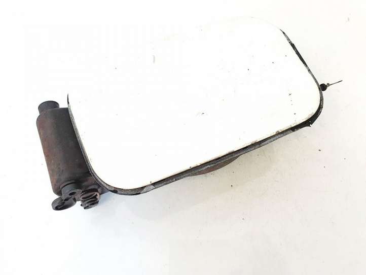 BMW 5 E60 E61 (2004 - 2010)  2122599 Крышка топливного бака