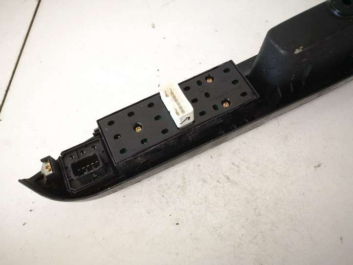 Hyundai Getz (2002 - 2005)  935701c110 Кнопка стеклоподъемников