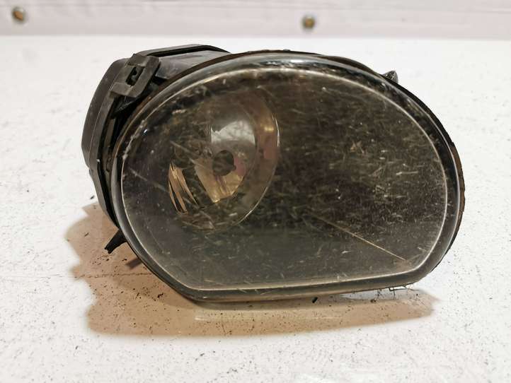 Audi A8 (2005 - 2007)  24746300 Передняя противотуманная фара