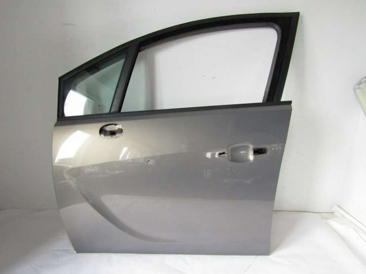 Opel Meriva (2010 - 2014)   Дверь