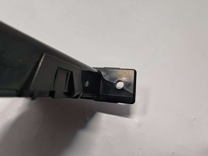 BMW M3 E92 (2007 - 2013)  51457127461 Передний держатель чашки