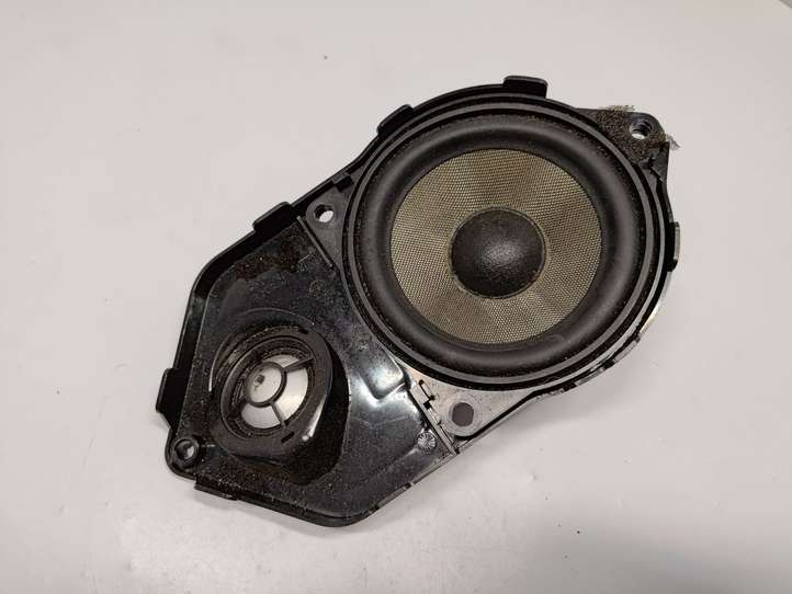 BMW X5 E70 (2006 - 2013)  65136977797 Громкоговоритель в панели