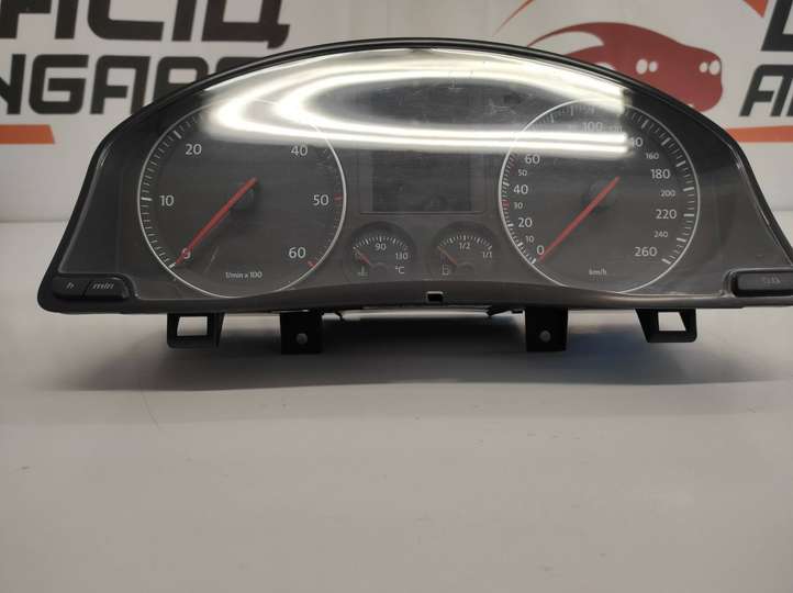 Volkswagen Golf V (2003 - 2009)  1K0920862K Спидометр (приборный щиток)