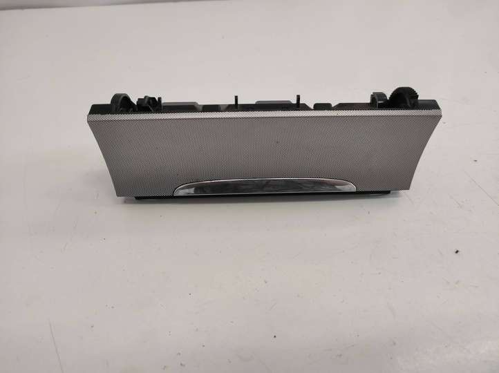 Volkswagen PASSAT B6 (2005 - 2010)  3C0863284 Пепельница