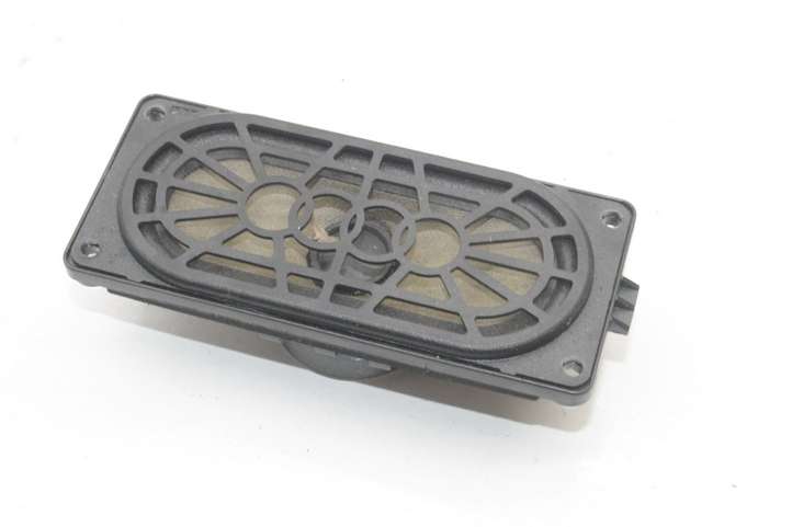 Audi TT (2006 - 2010)  8J0035362 Громкоговоритель в панели