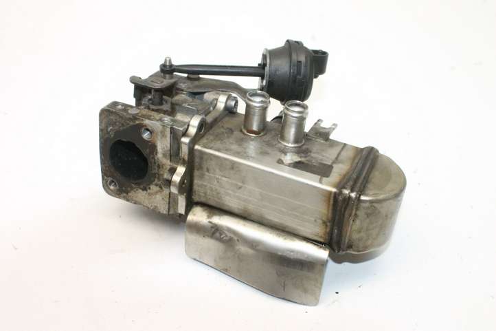 Volkswagen Touareg I (2002 - 2010)  059131511G Охладитель EGR