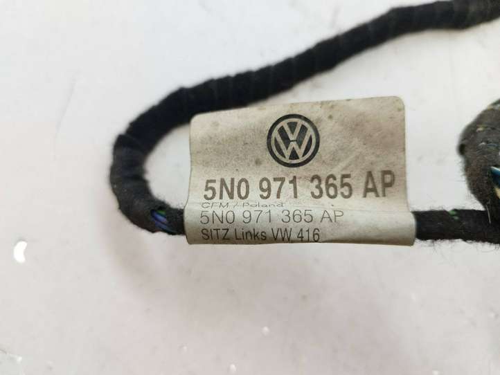 Volkswagen Tiguan (2007 - 2011)  5N0971365AP Проводка сиденья