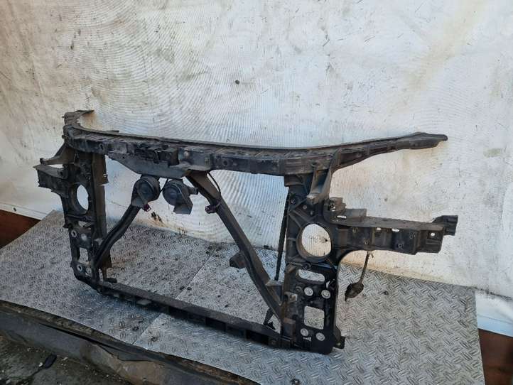 Audi Q7 (2005 - 2009)  4L0805594 Панель