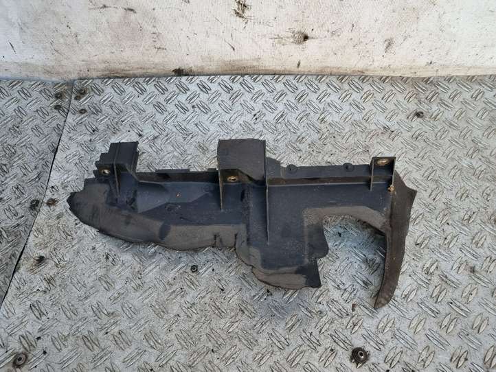 Audi Q7 (2005 - 2009)  4L0121284A Устройство (устройства) для отвода воздуха