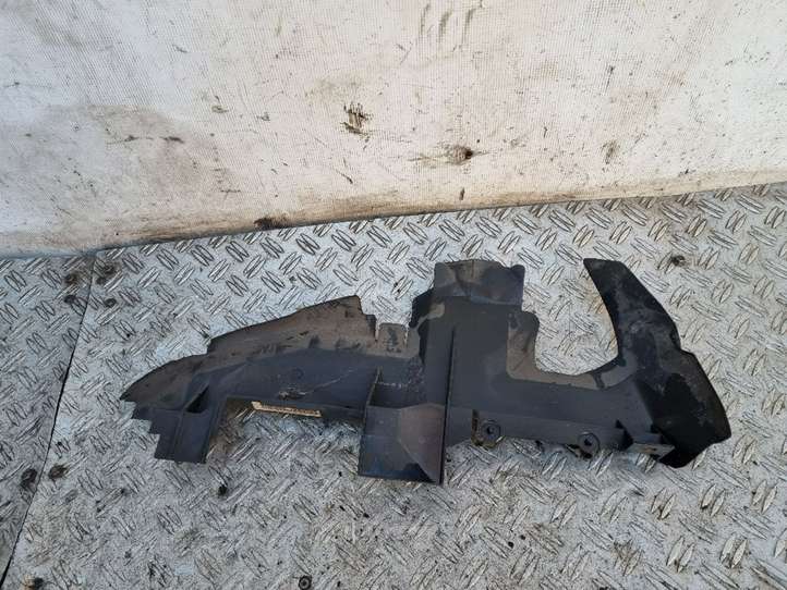 Audi Q7 (2005 - 2009)  4L0121283A Устройство (устройства) для отвода воздуха